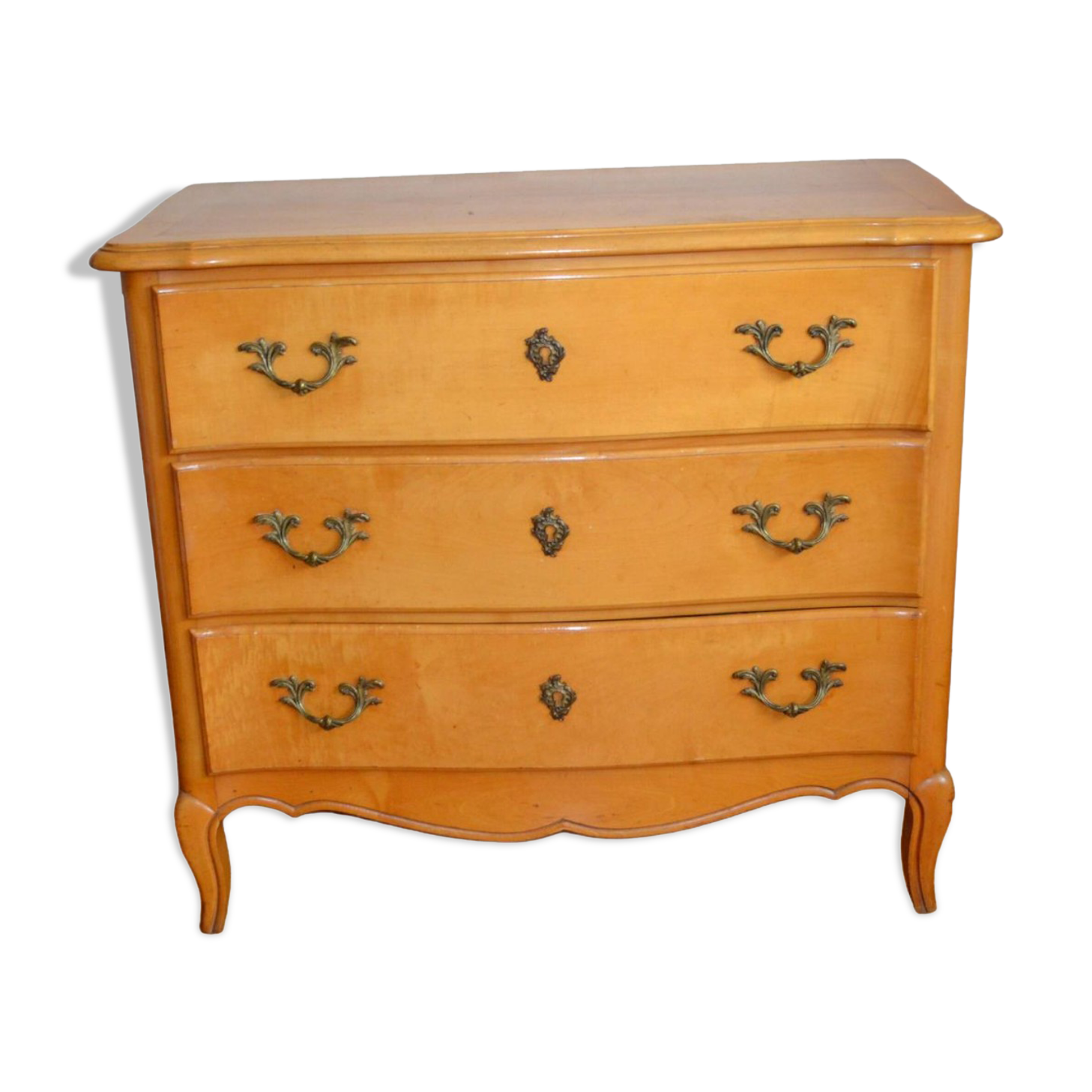 Commode en bois clair, trois tiroirs