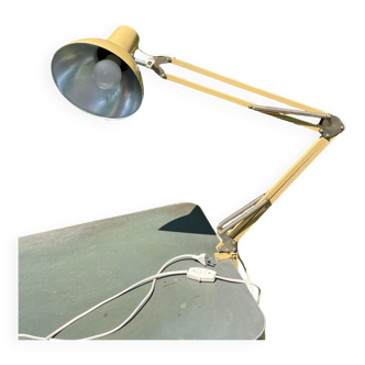 Lampe d'architecte Wechselstrom couleur beige sable Made GDR (Allemagne)modèle grand bras années 70.