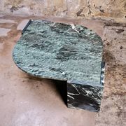 Emerald green marble "eye" coffee table, Roche Bobois, France, 1970s