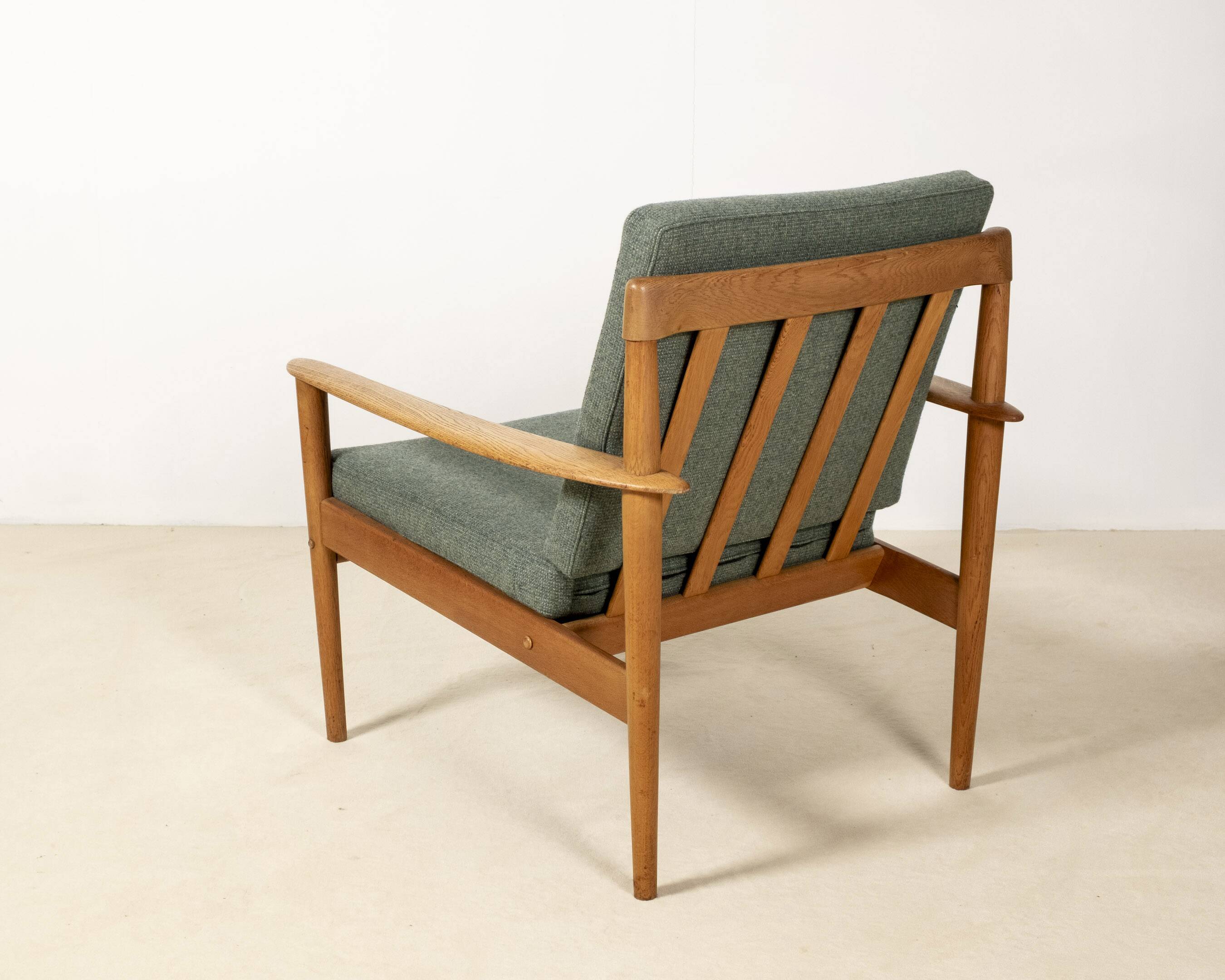 Grete Jalk Easy Chair Model PJ56 in Oak, 1950s Denmark