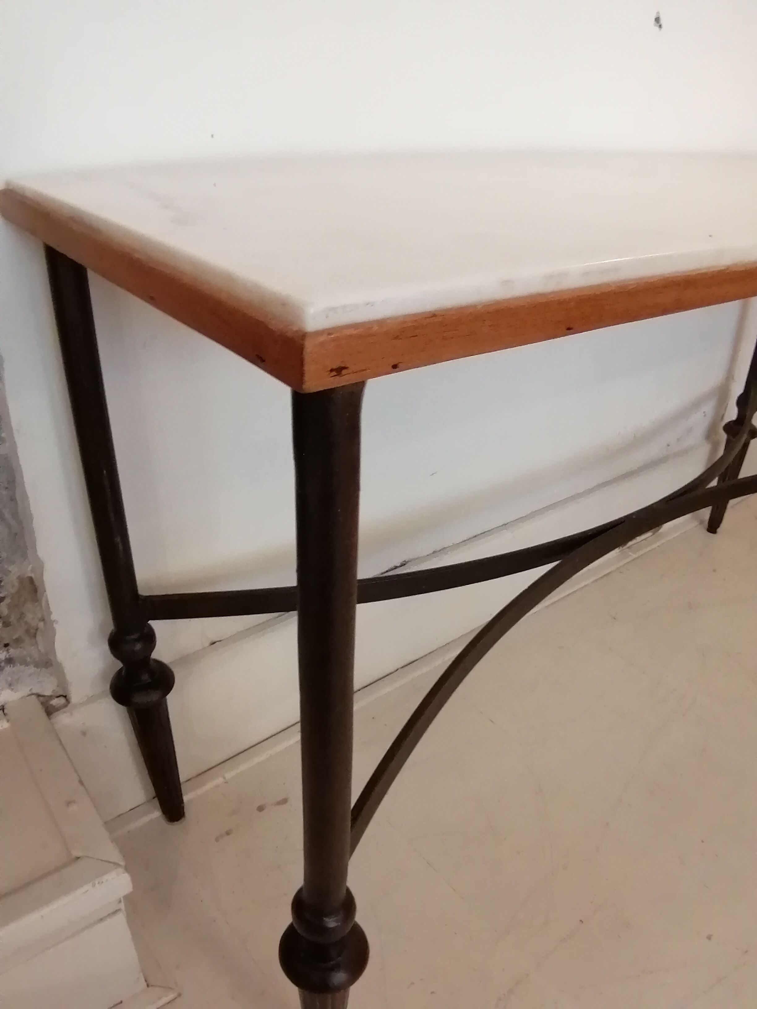 Marble Console