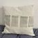 Coussin en toile toile ancienne style Kilim