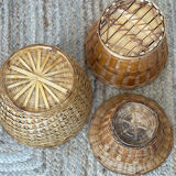 3 rattan planters