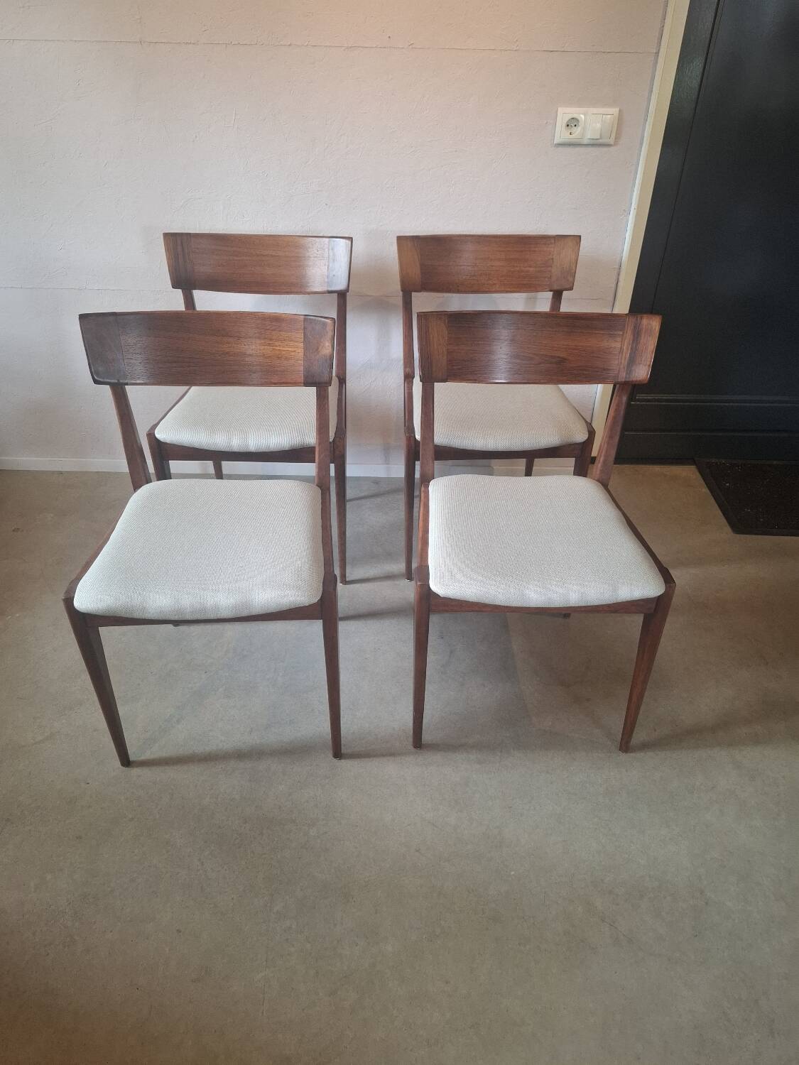 4 chaises awa louis van teeffelen