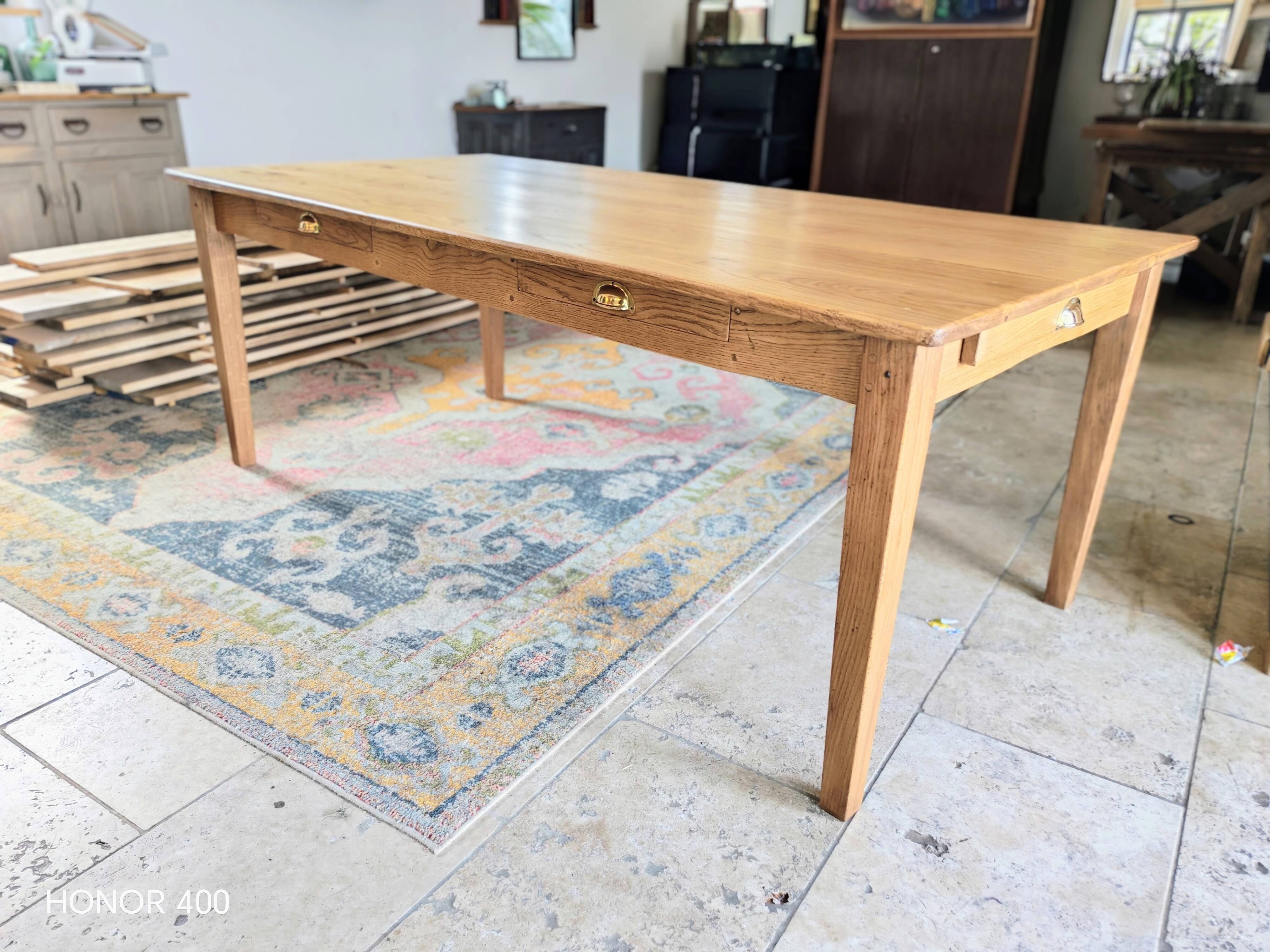 Table de ferme en chêne massif 200x100 avec sa rallonge de 60x100
