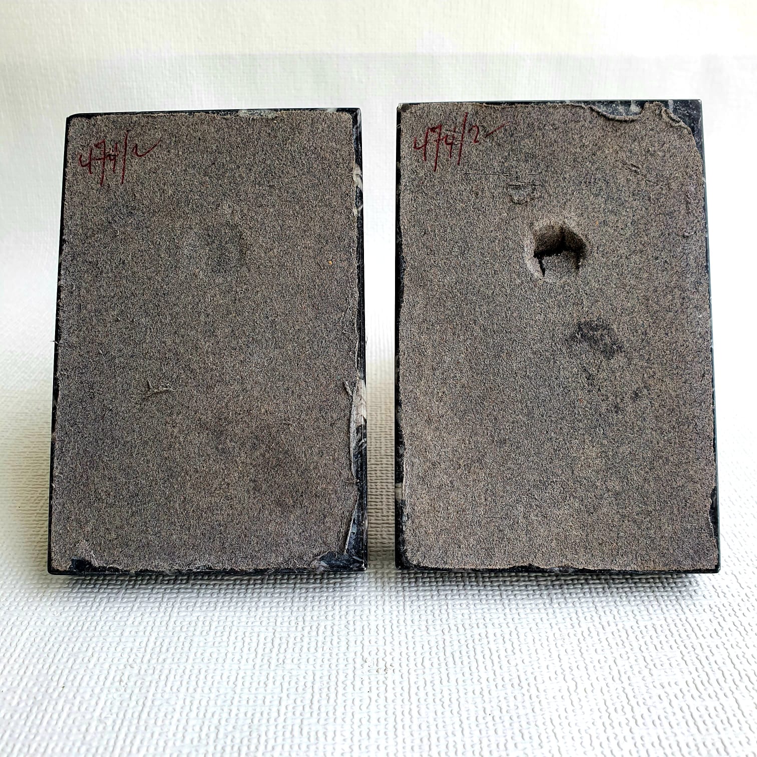 Book-clamps swans art deco