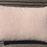 2 cushions stripes pink