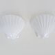 Pair of shell wall lights, in white ceramic. 80s 90s
