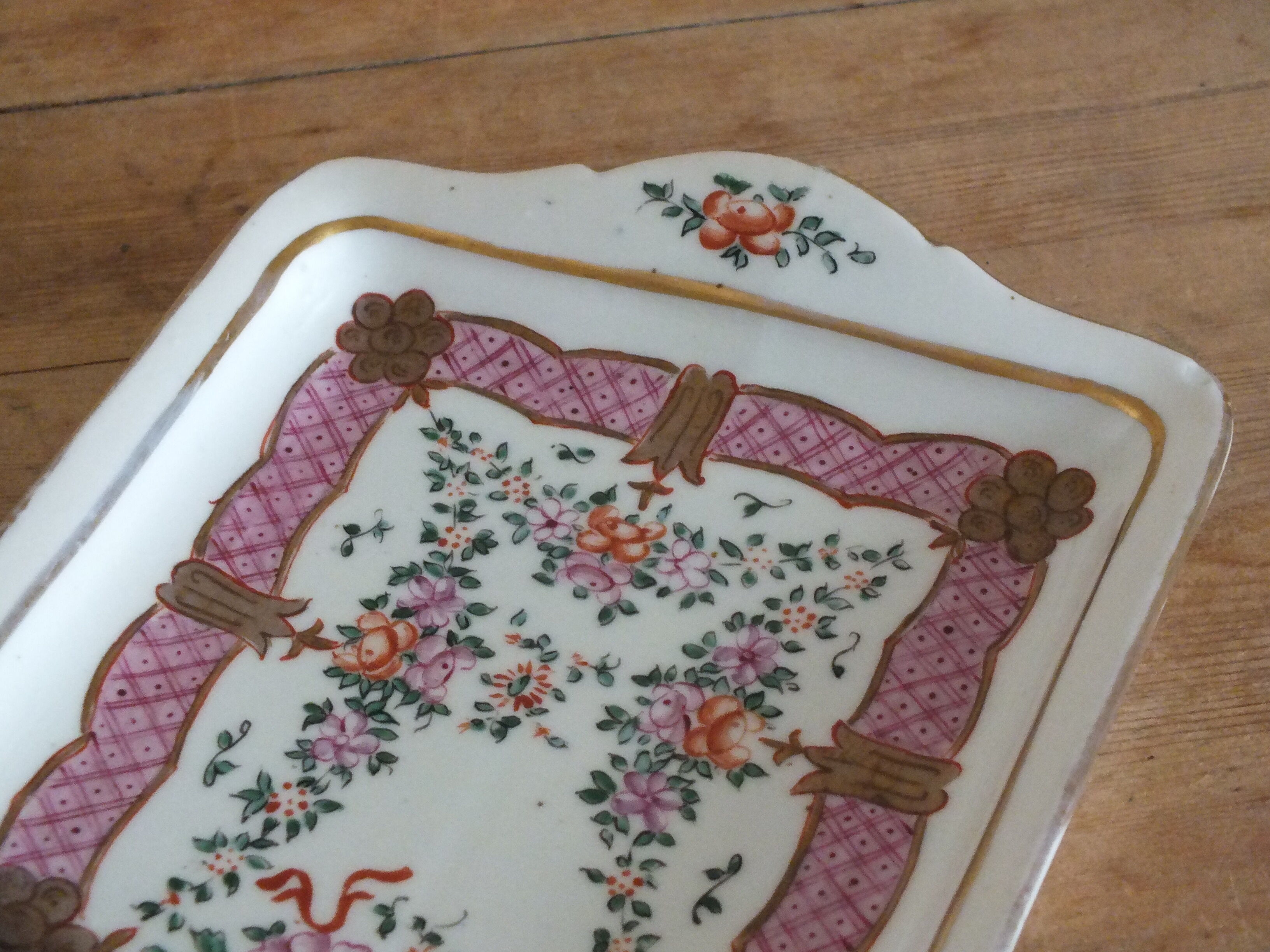 Samson porcelain cake dish
