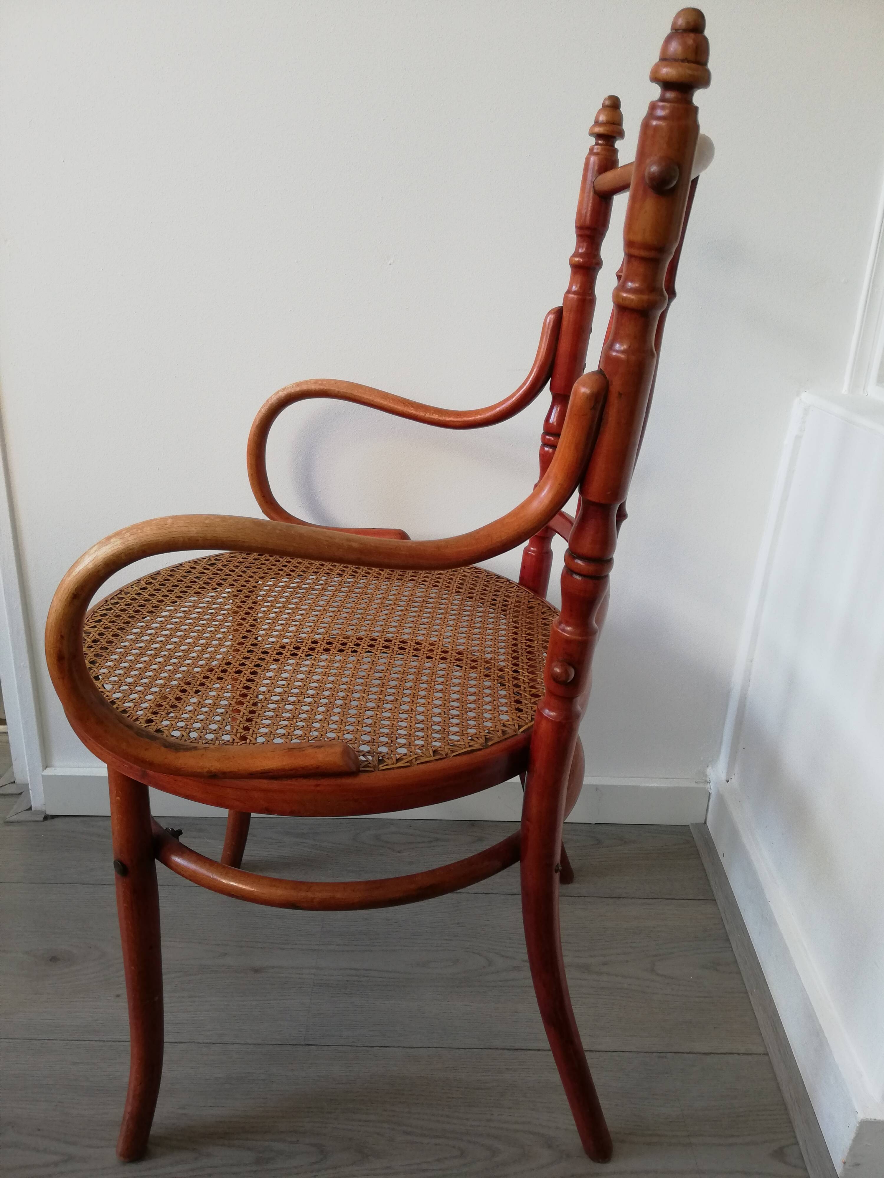 Fischel chair