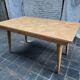 Table esprit scandinave année 50