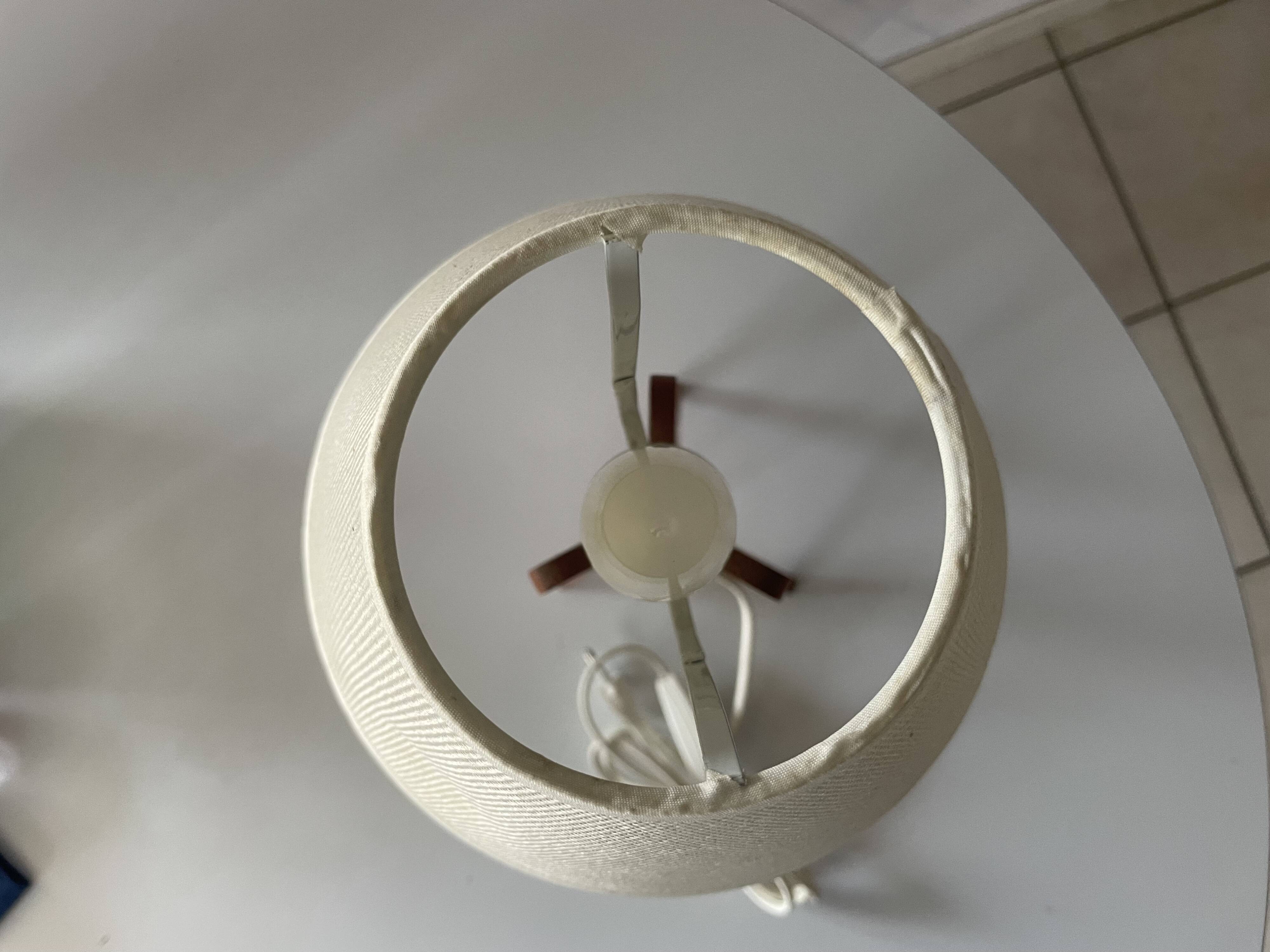 Lampe de table scandinave