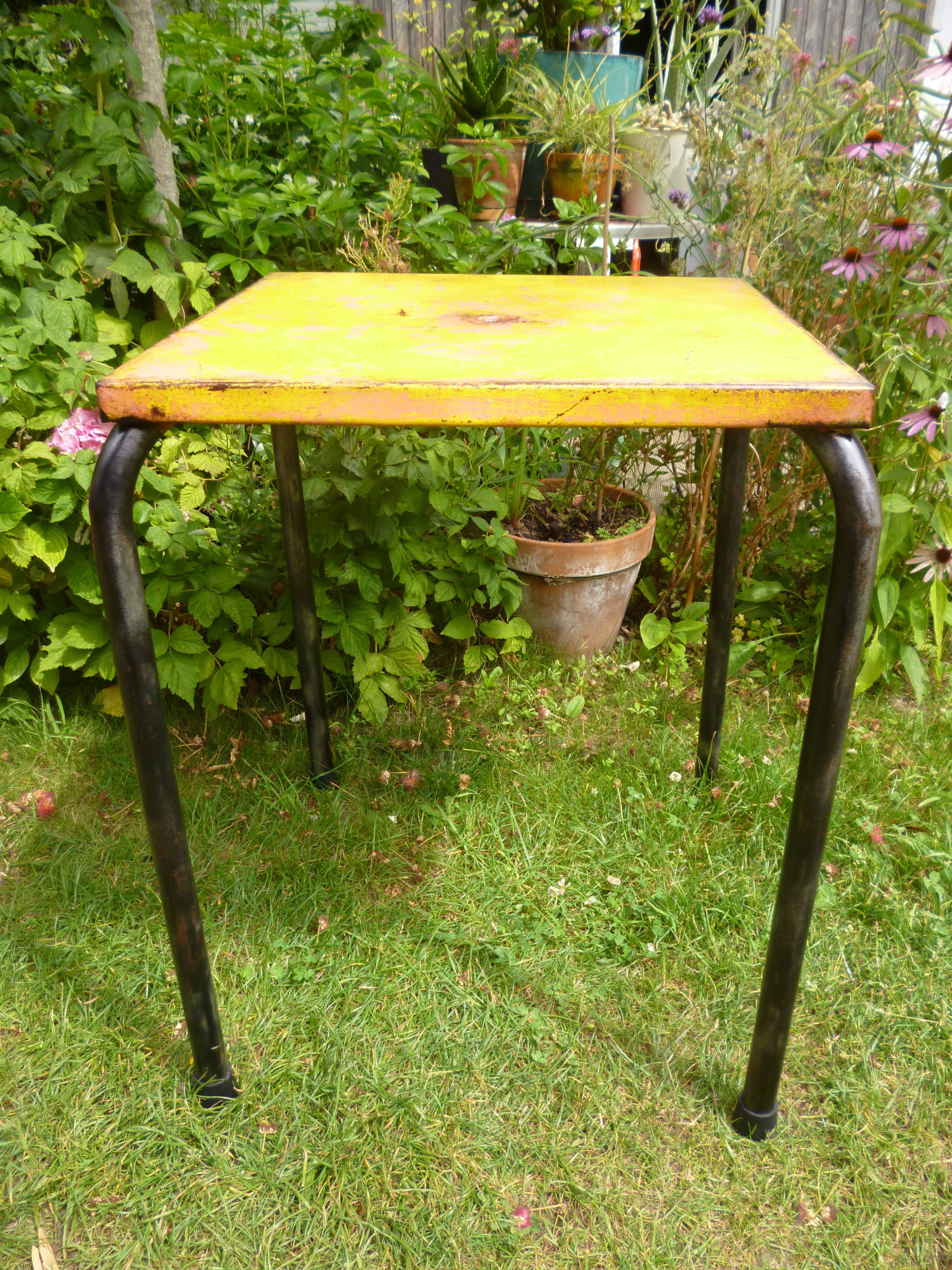 Industrial design table metal Tolix