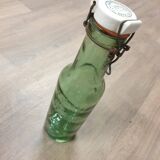 Glass bottle