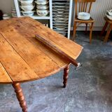 Dining table with 2 leaves in wood ⌀ 120 cm