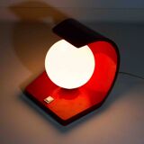 Lampe « orbe » de l'ère spatiale dans un boîtier en stratifié rouge, Italie, années 1960