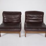 Paire de chauffeuses en cuir 1970