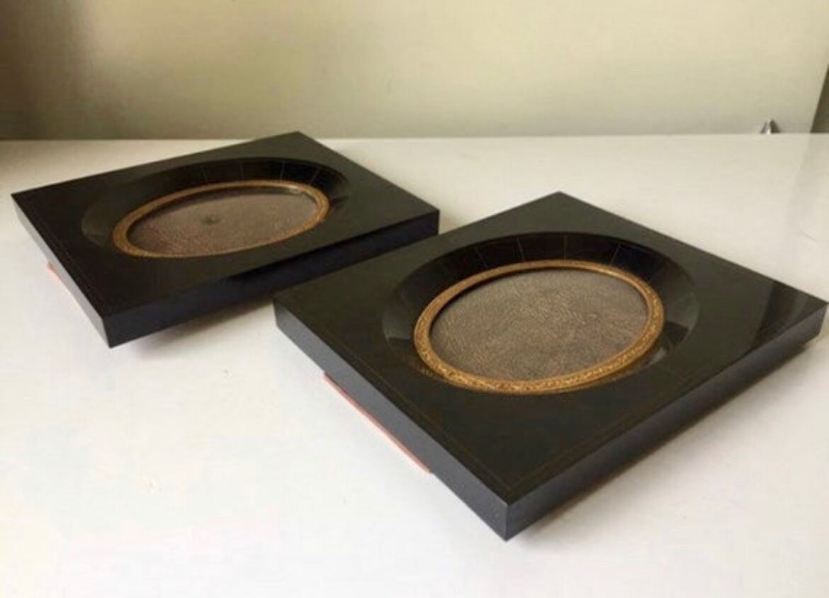 Pair black vintage bakelite frames 14.5 cm x 12.5 cm glass 8.5 cm x  6 cm