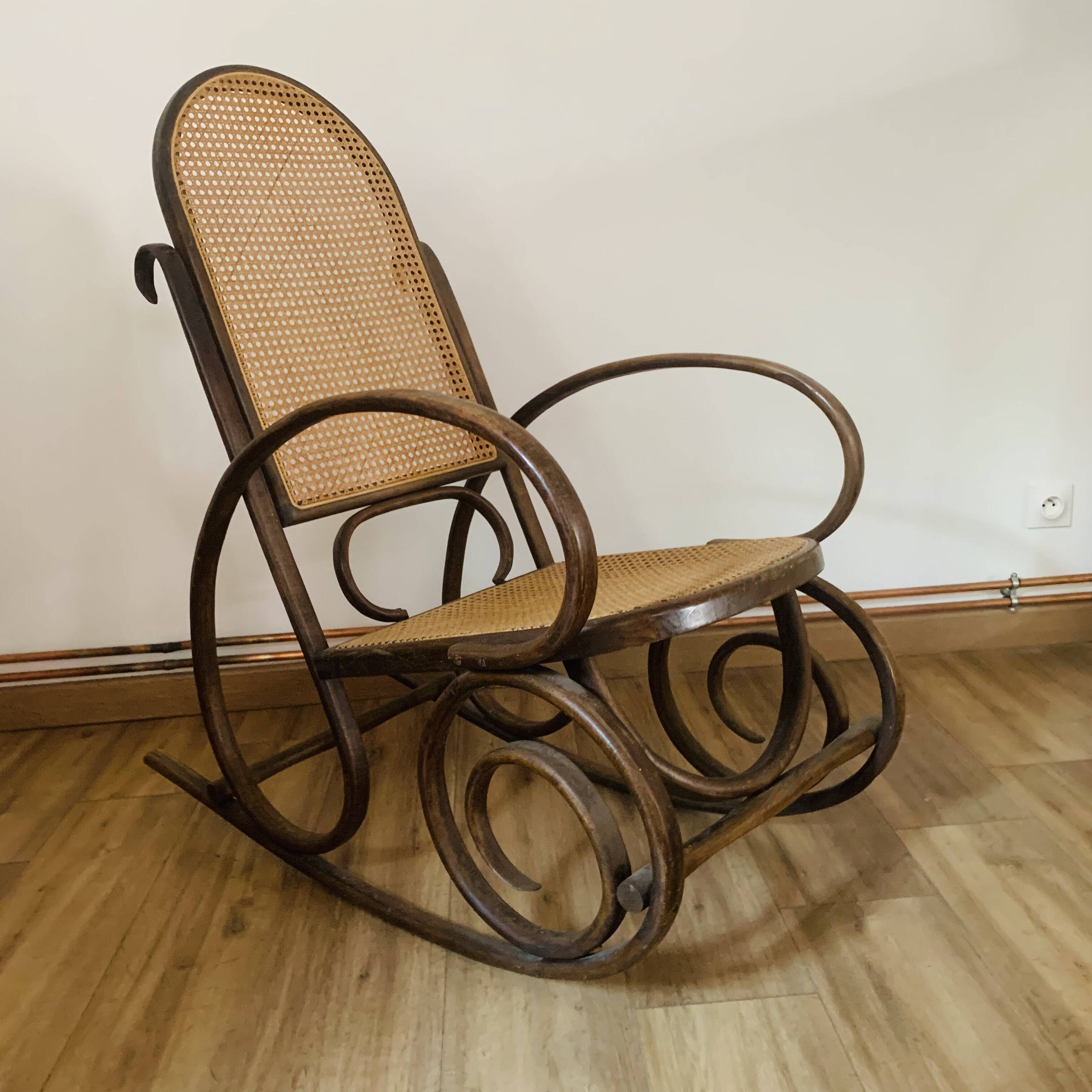 Rocking chair in wood and cane