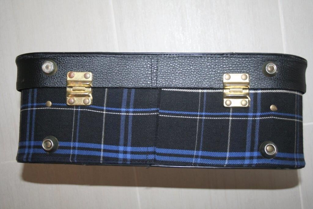 Tissue case scottish