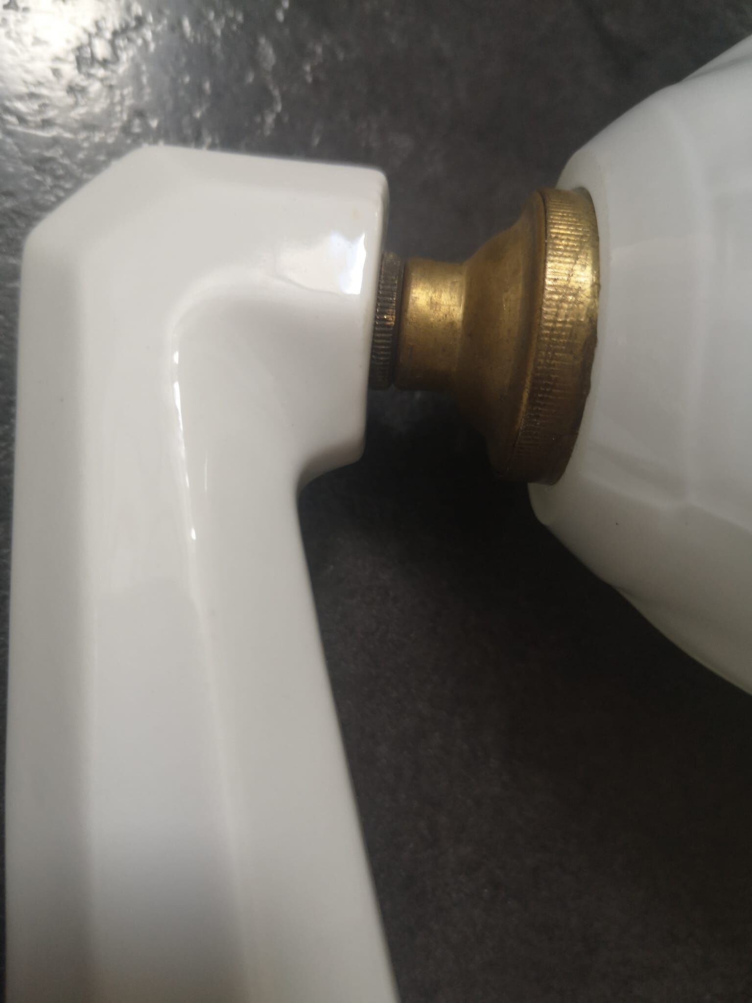 Wall lamp old white porcelain bathroom art deco 1930 opaline tulip