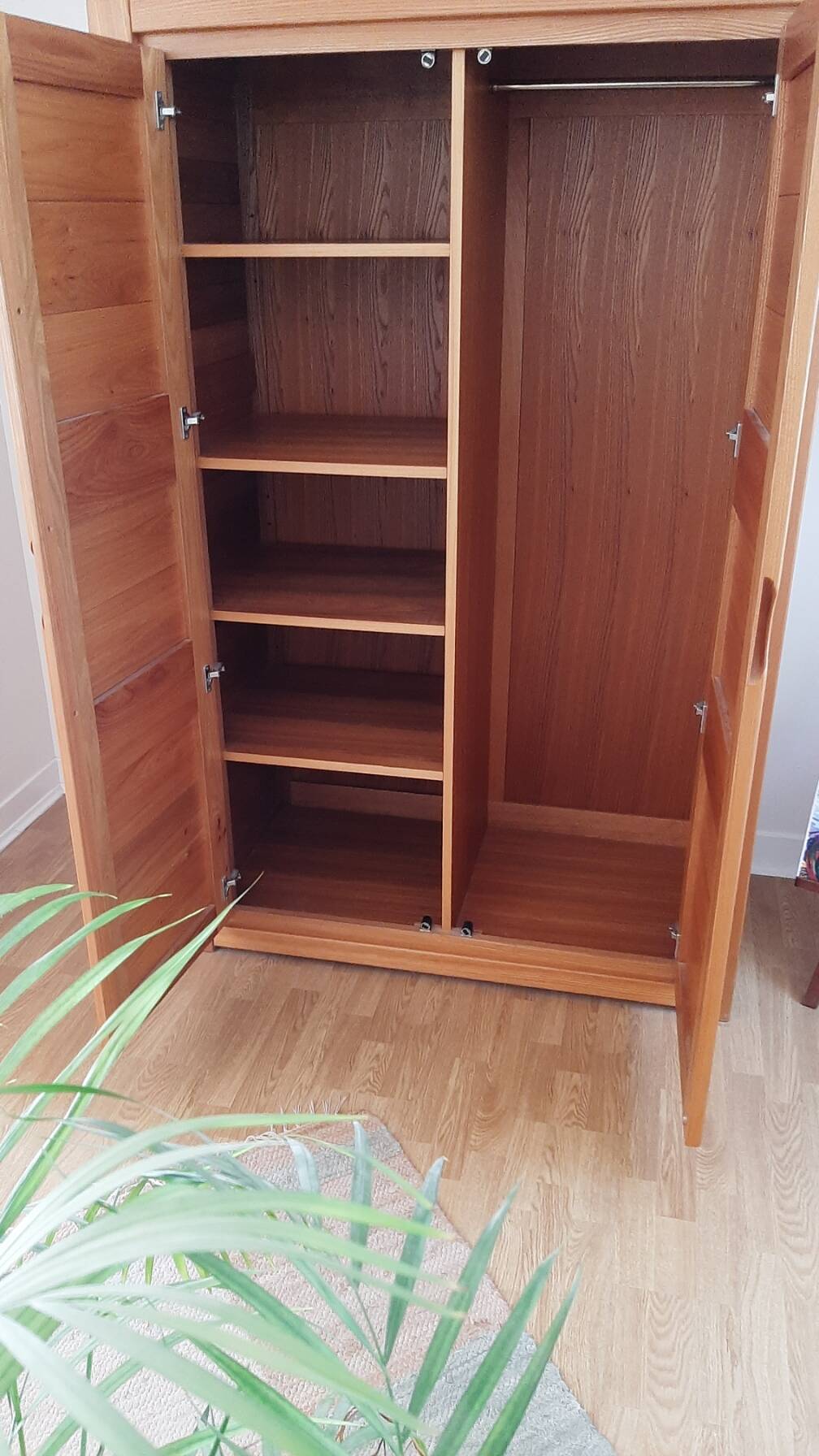 2-door wardrobe regain
