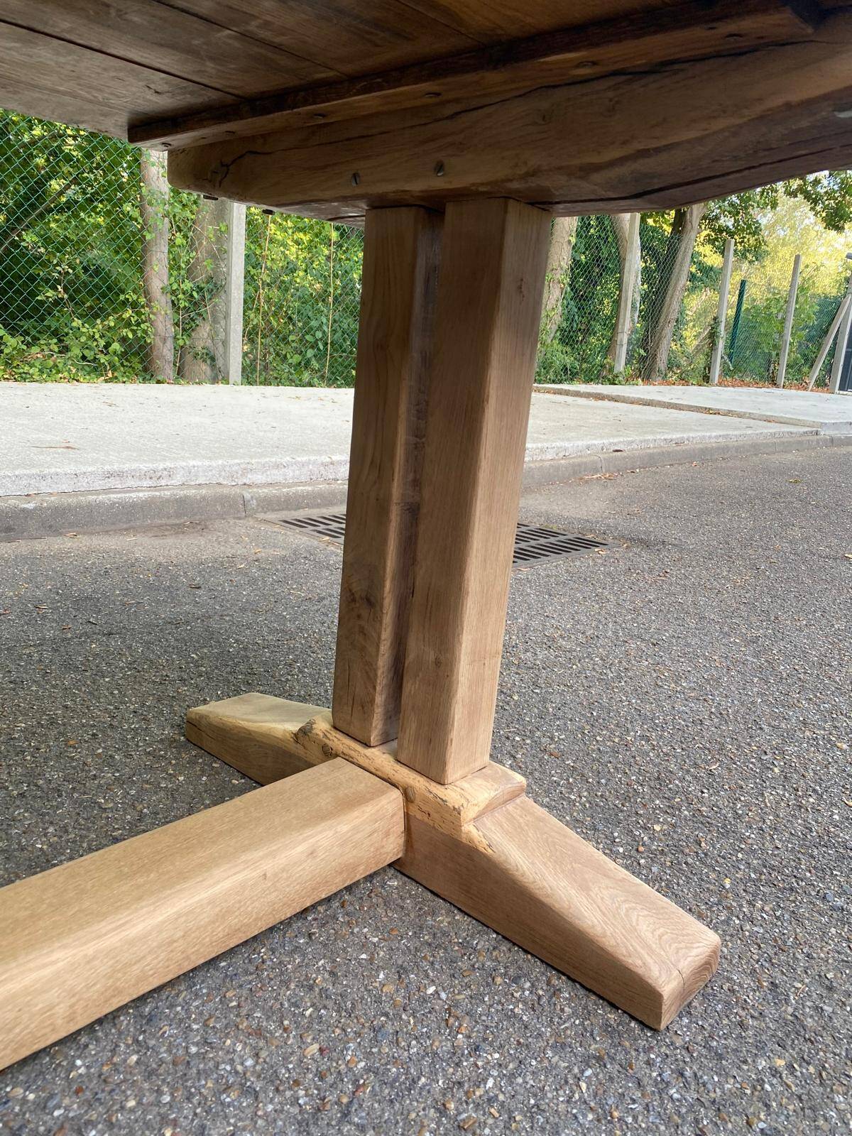 Grande Table de Monastère décapée en chêne massif brut 225cm