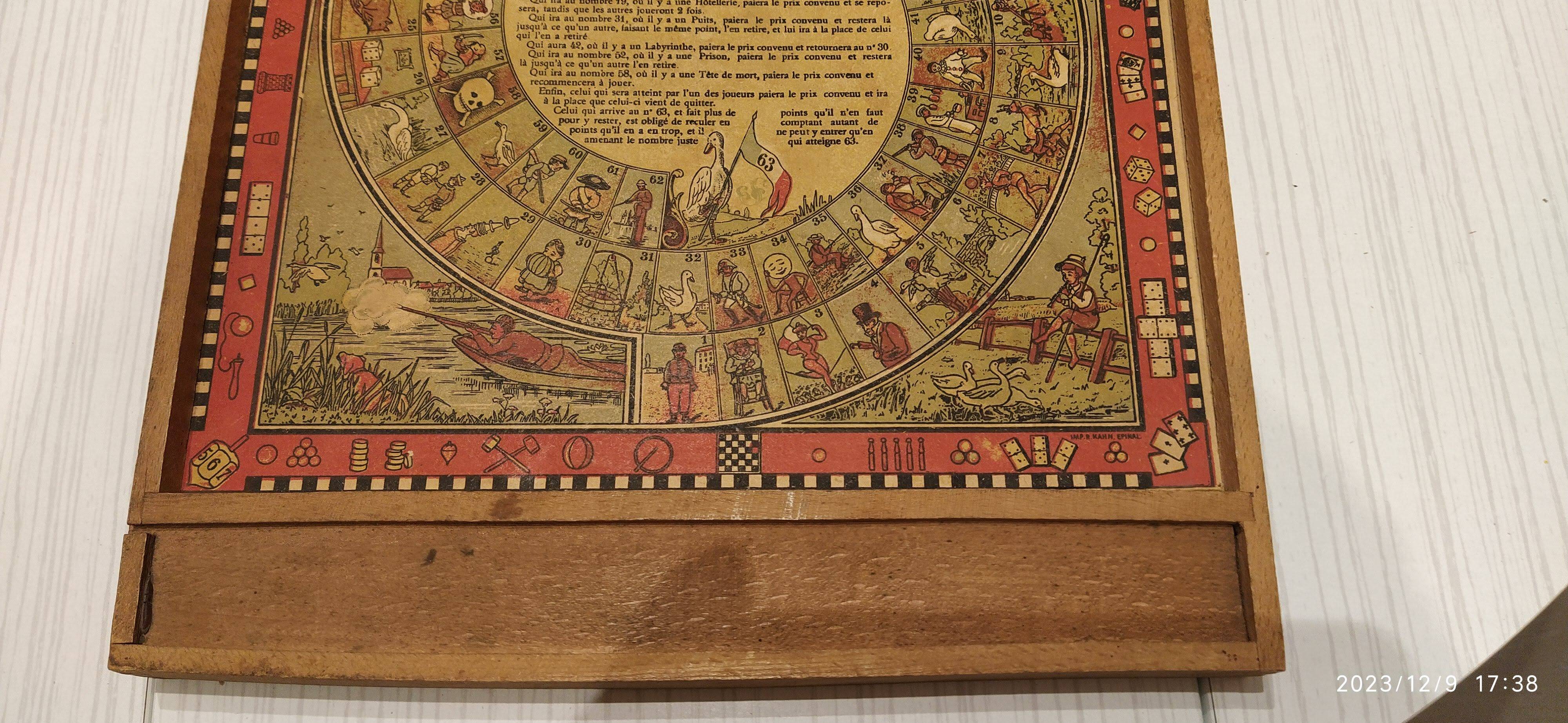 Very old game of goose and checkers