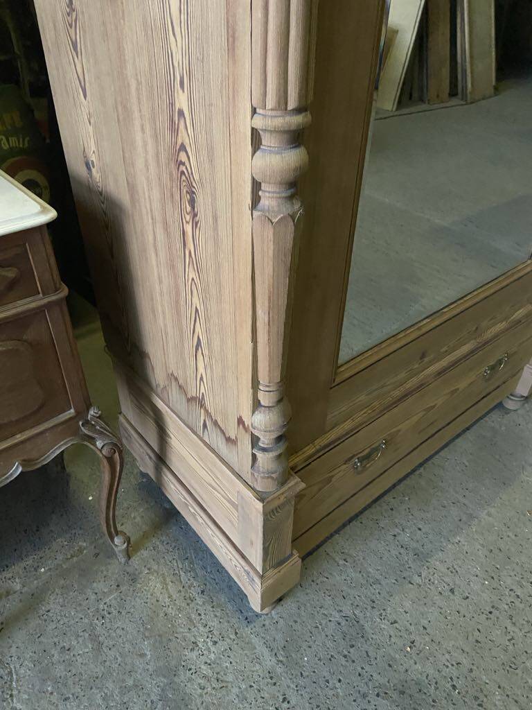 Raw wood wardrobe / closet