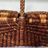 Basket with lids