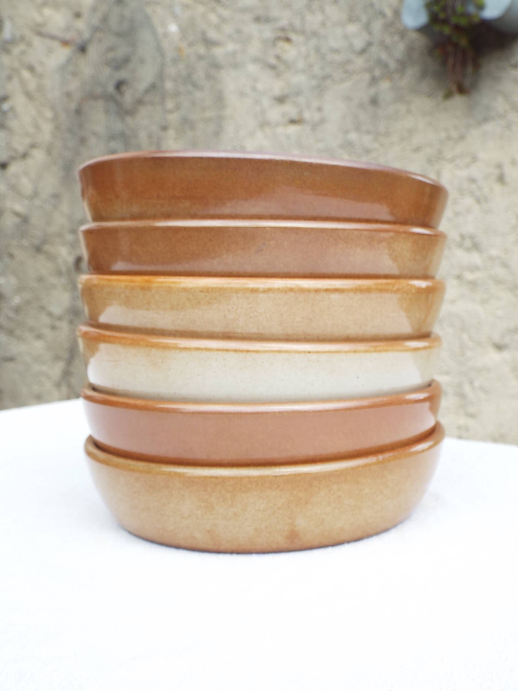 6 hollow plates sandstone Montgolfier