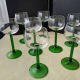 8 Alsatian white wine glasses in plain glass