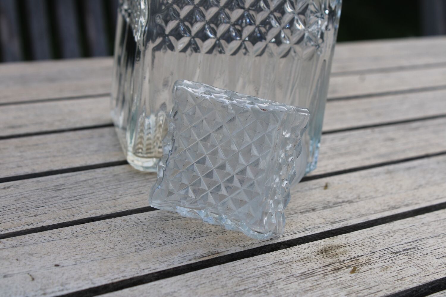 Glass decanter