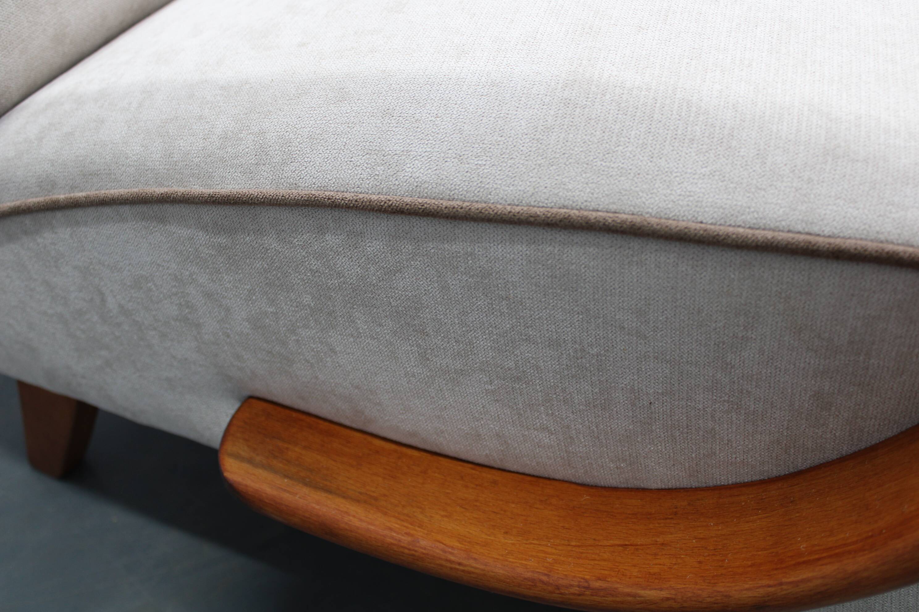 Art Deco armchair by Jindřich Halabala, Czechoslovakia, 1940s