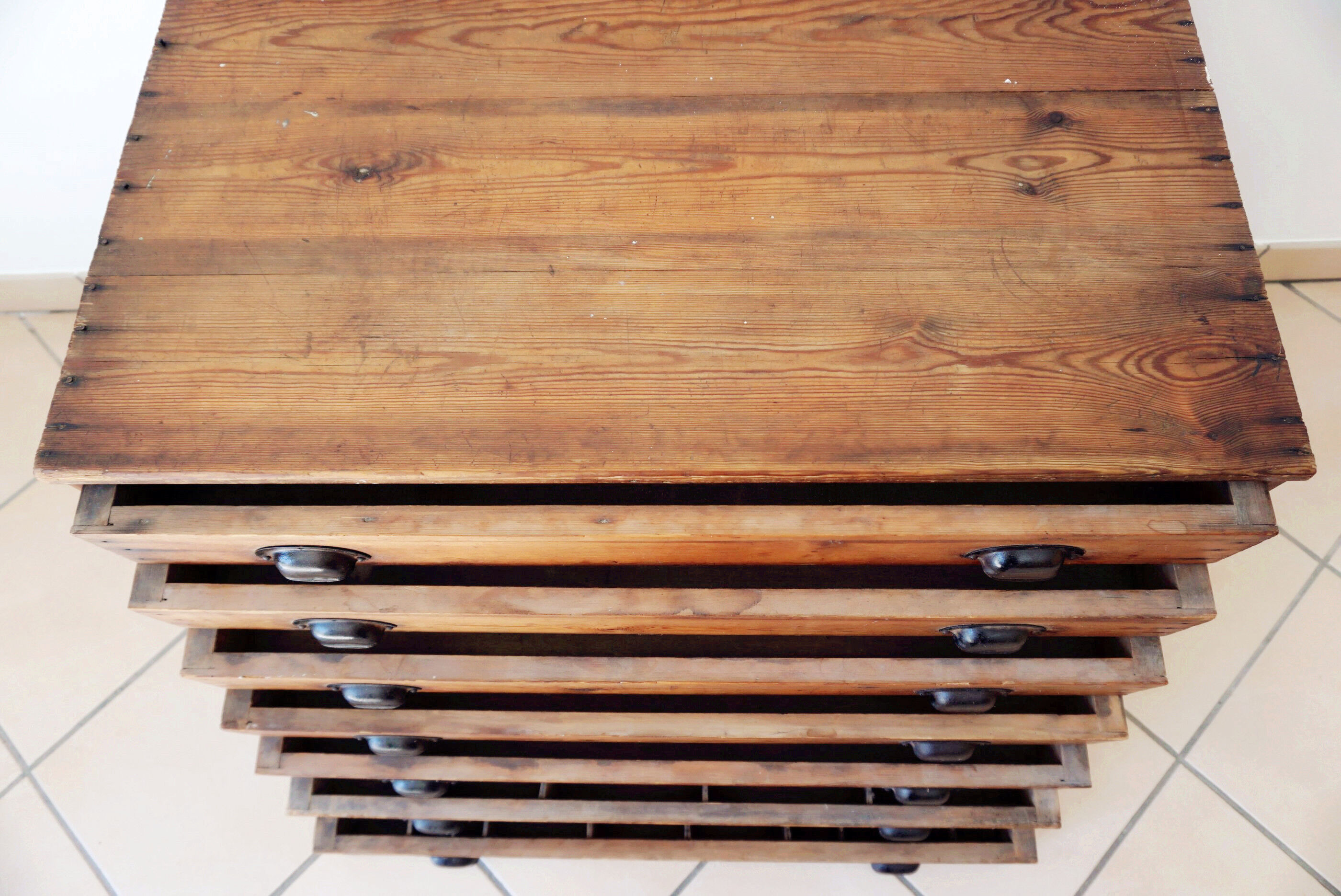 Furniture old business