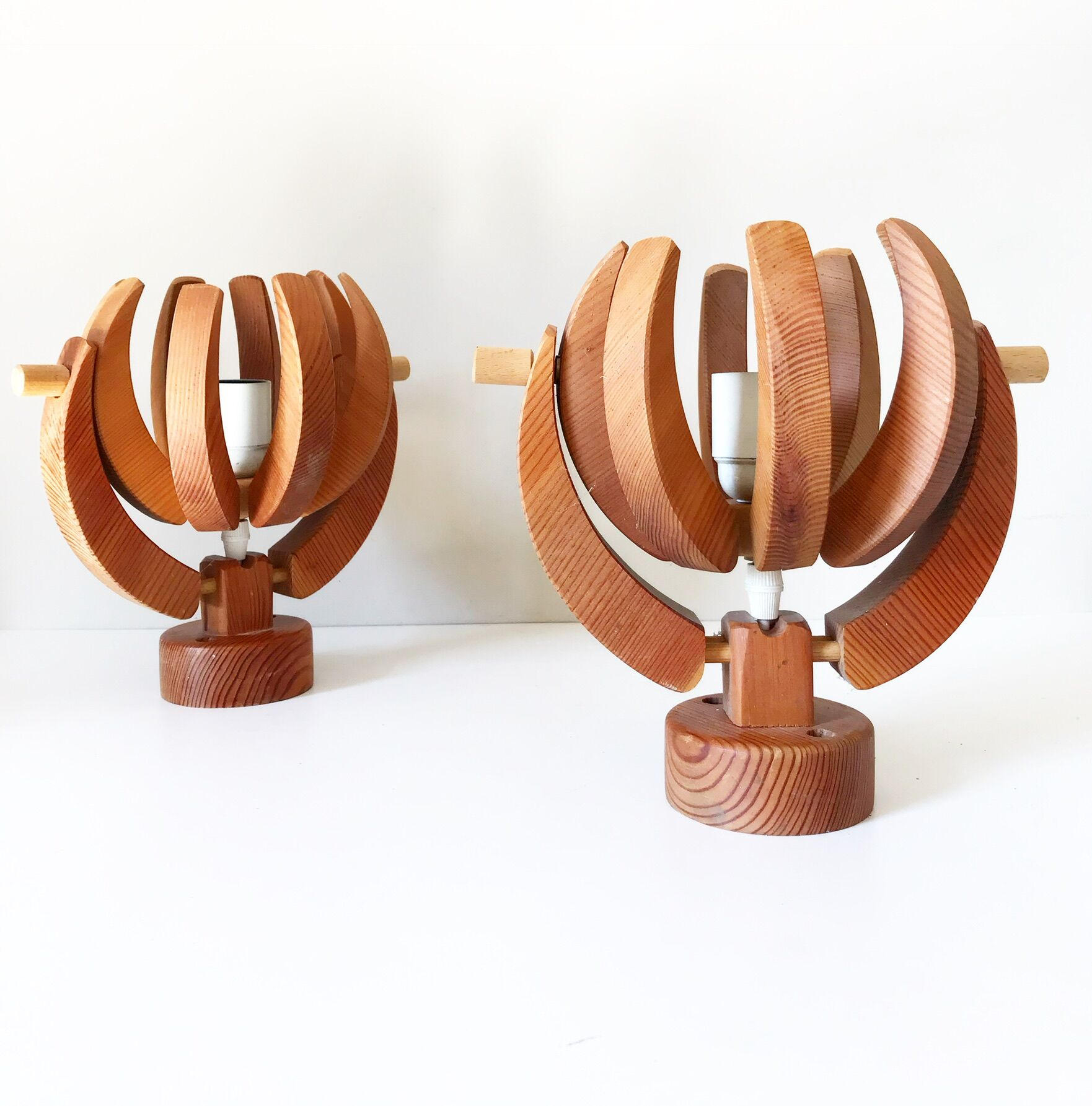 Pair wall lamps vintage