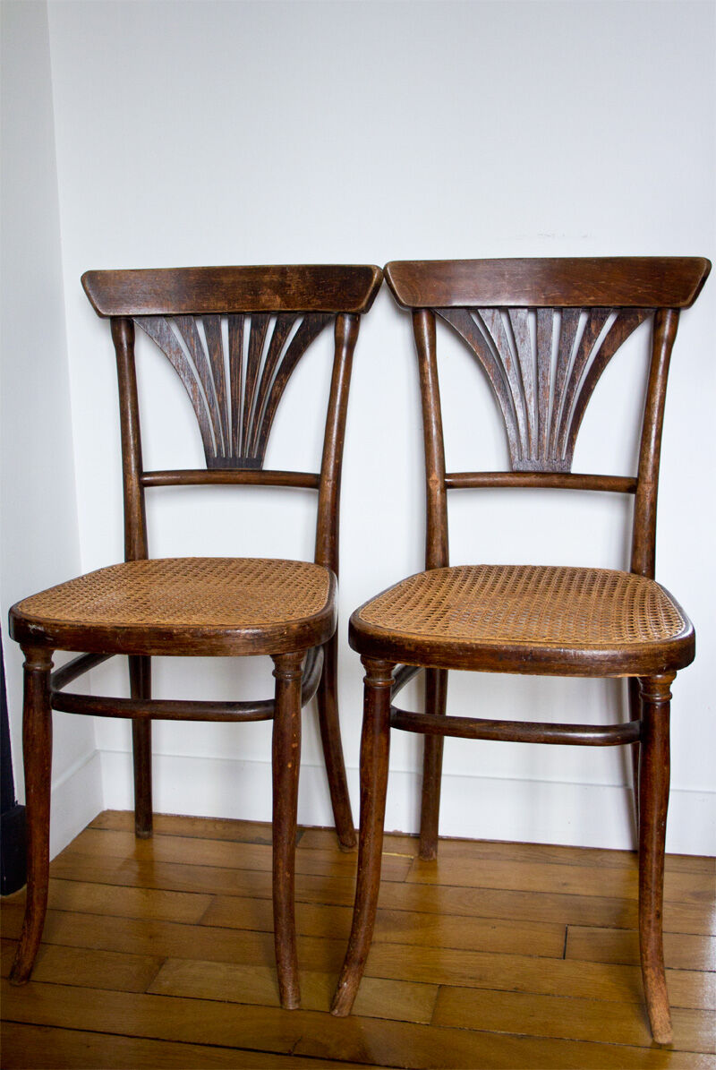 Paire de chaises bistrot cannées Thonet