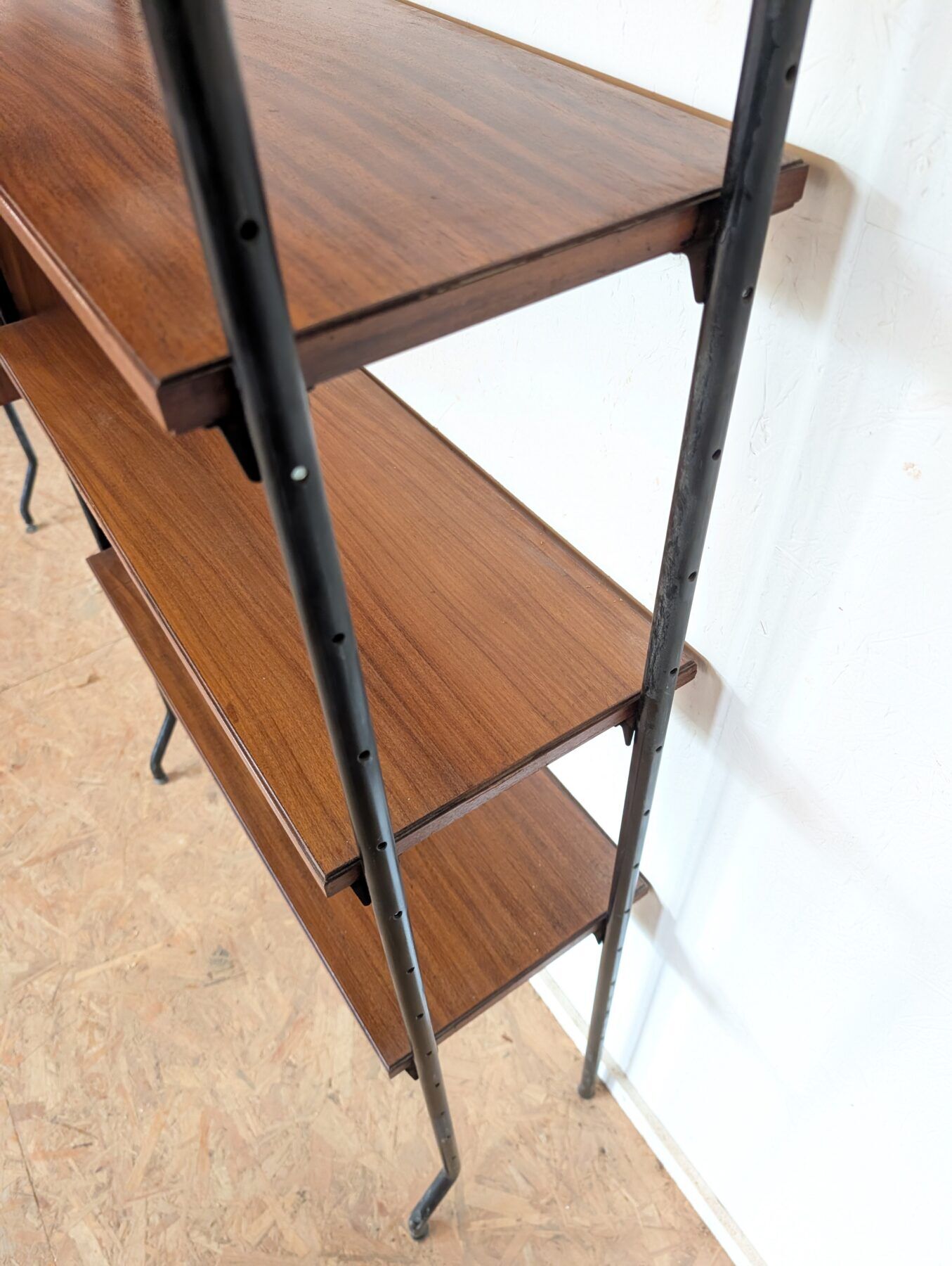 Free-standing teak bookshelf, Italy, 1960s