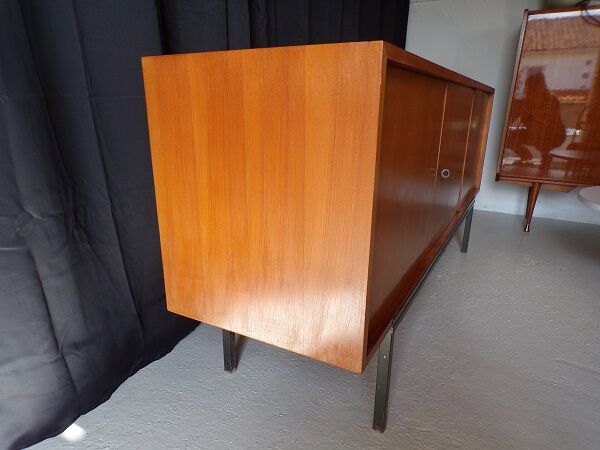 Sideboard year 60