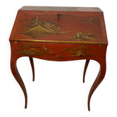 Asian style secretary