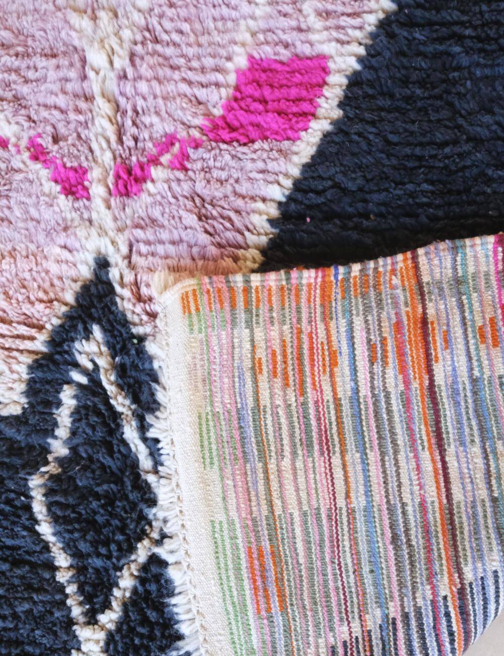 Moroccan Boujad Rug - 294 x 226 cm