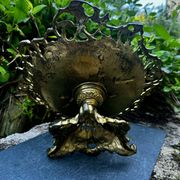 Large bronze fruit bowl from the 19th century.
