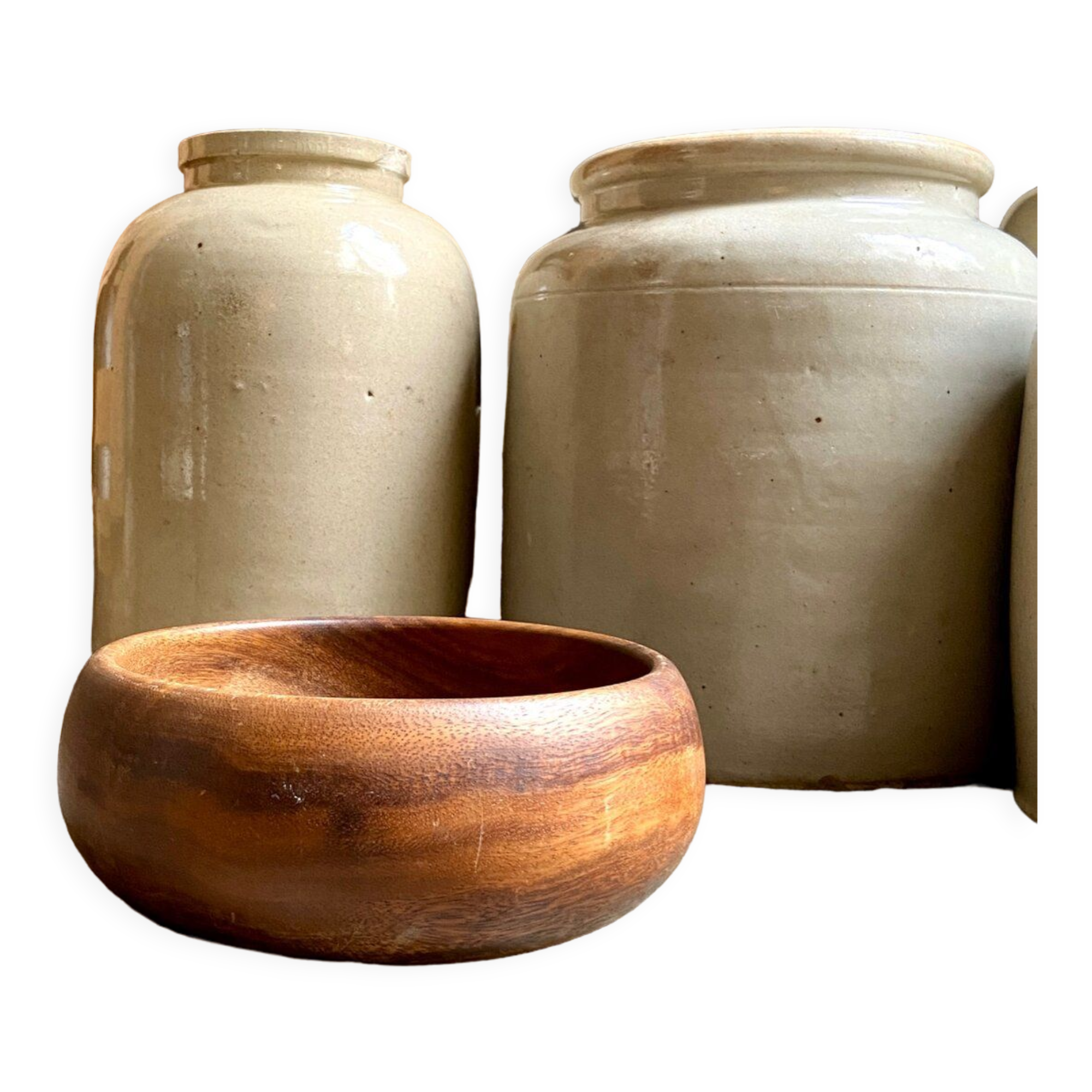 Salad bowl, cut into turned wood