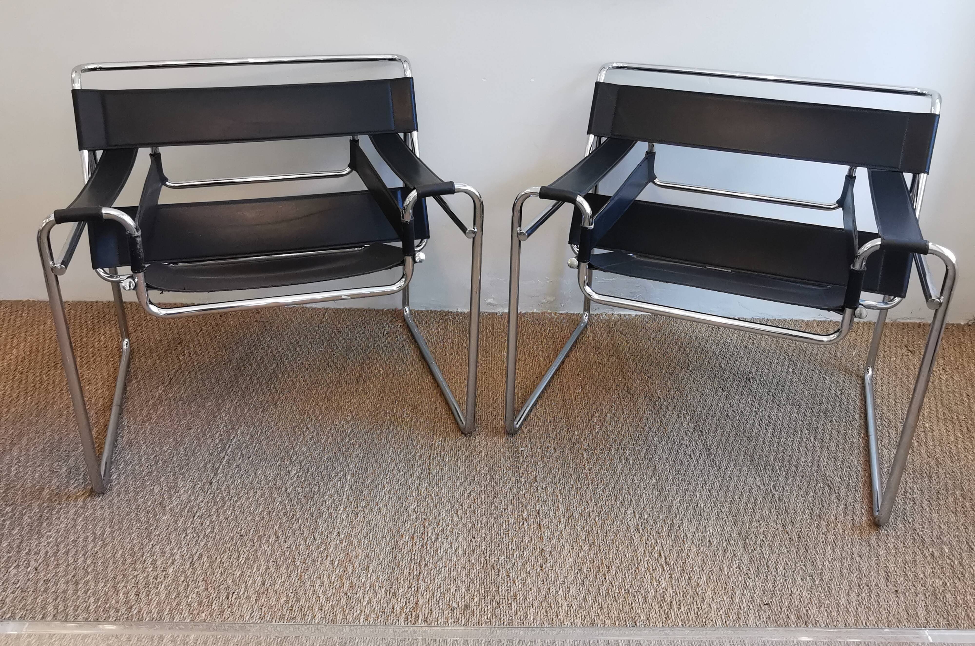Armchairs design Vassily by Marcel Breuer Italian edition 80s
