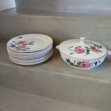 12 antique flat plates + HBCM soup tureen