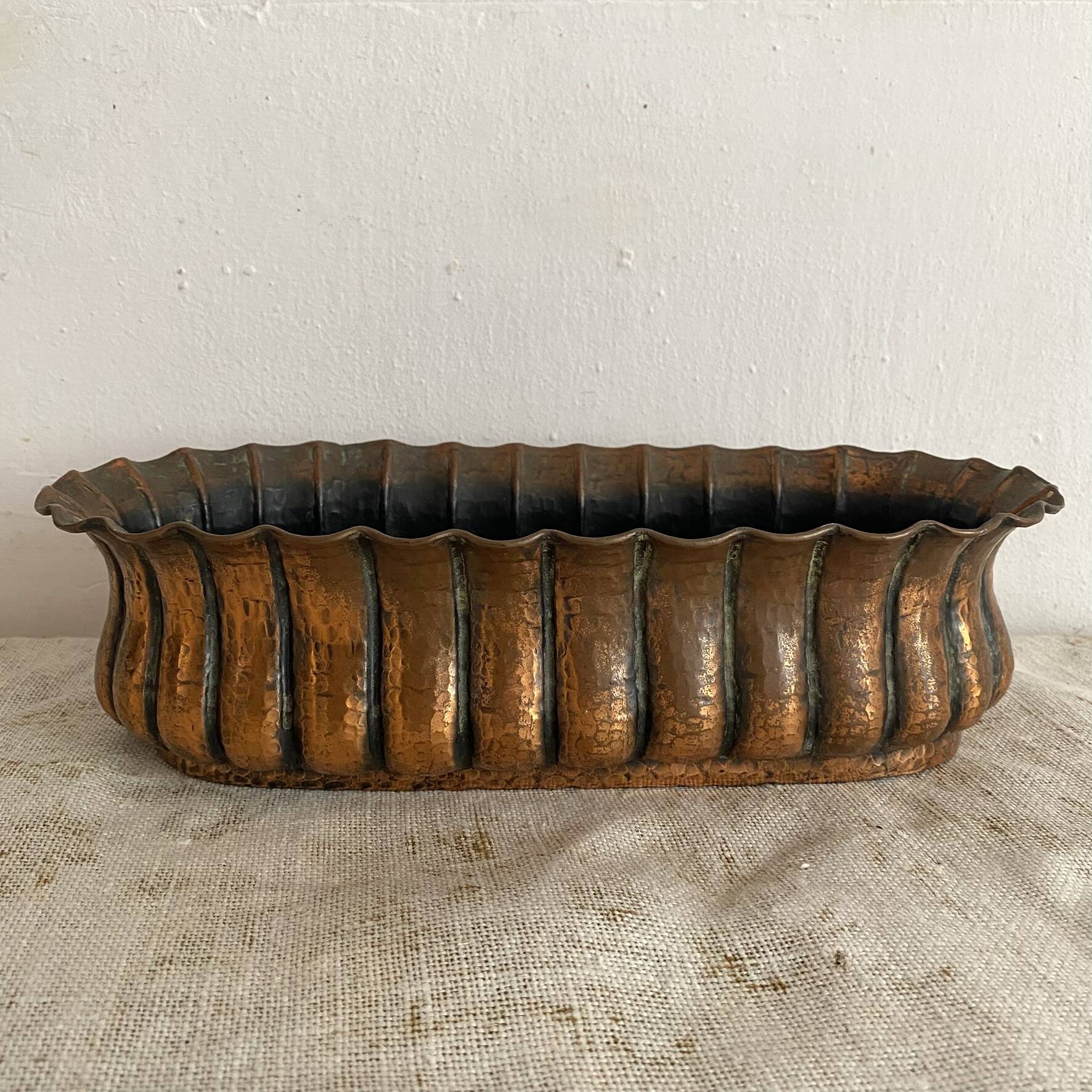 Egidio Casagrande jardinière in repoussé copper, Italy