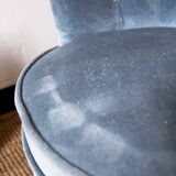Velvet toad chair
