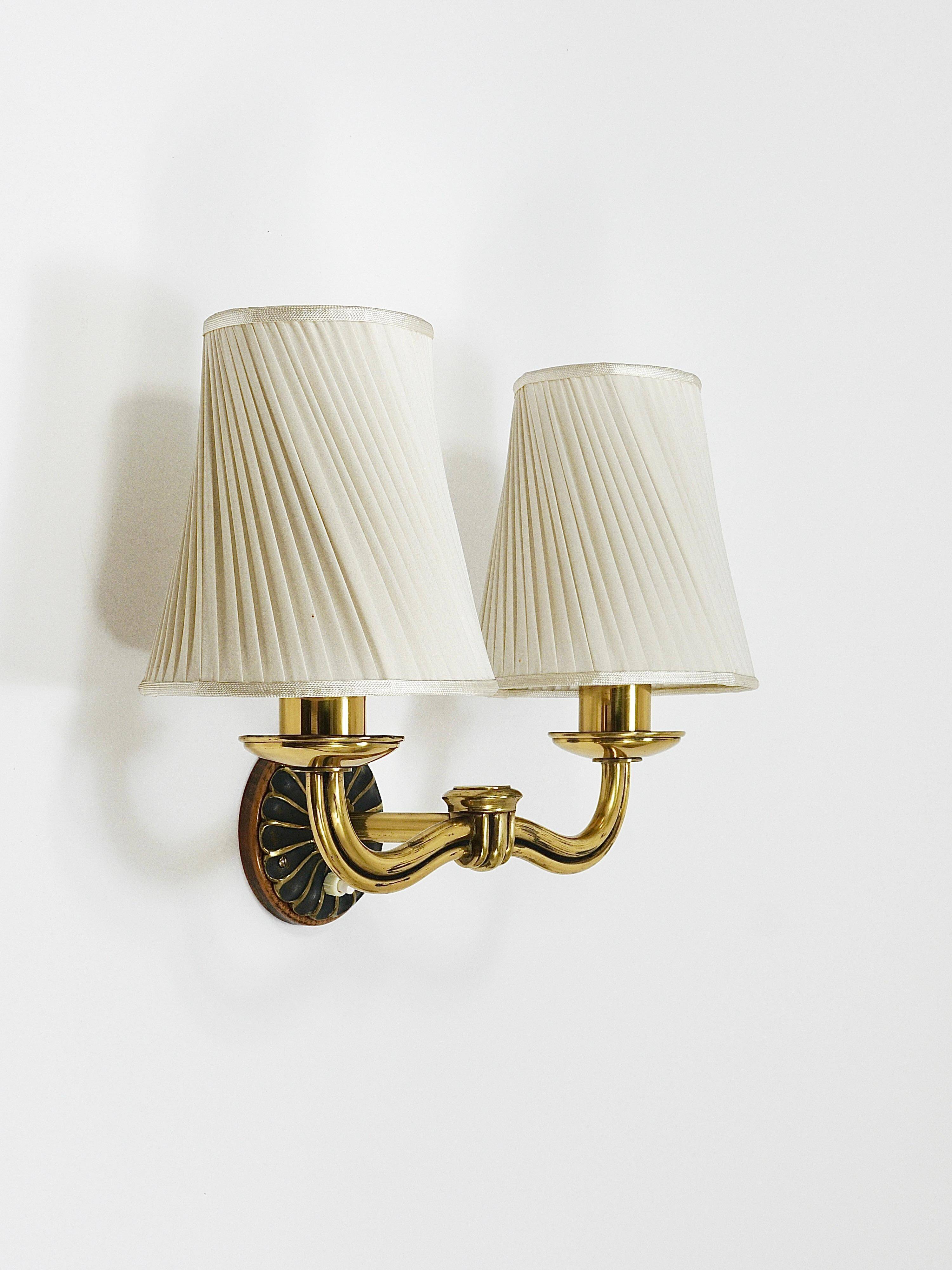 Pair of Wall Sconces in Brass from Viennese Modernism Hugo Gorge, Austria, 1940s