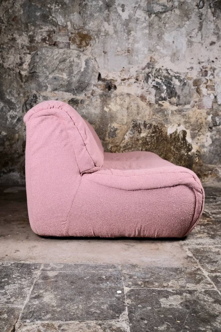 Canapé vintage rose, made in France, 1980s
