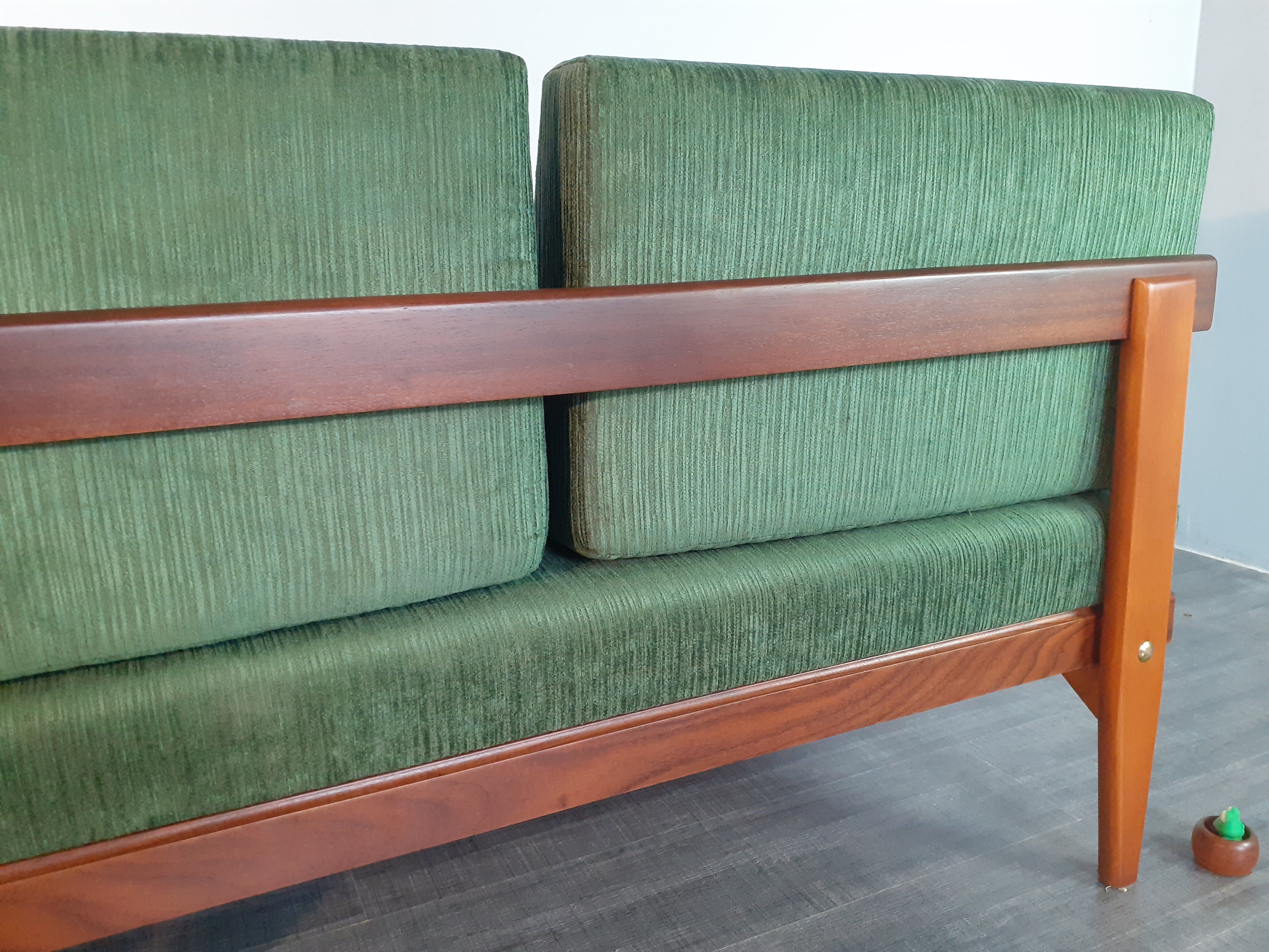 Living room set 2 Norwegian daybeds Ingmar Relling and teak corner table